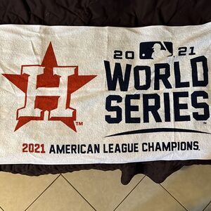 Houston Astros Bench Towel from World Series in 2021 2 sided looks great NWT